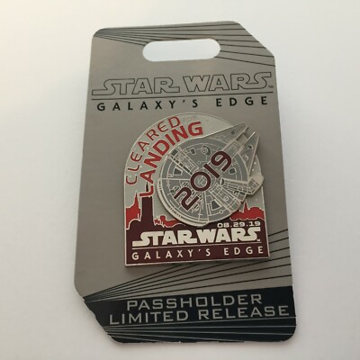 WDW - Star Wars Galaxy's Edge Opening Day Passholder Disney Pin 0