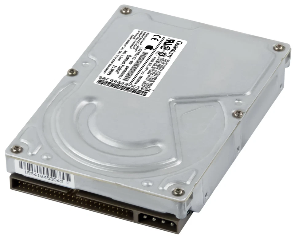 Quantum Fireball 1280S FB12S023 1.2GB 5.4K Fast SCSI 3.5'' Hard Drive - Image 2 of 3