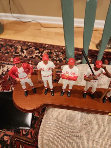 Danbury Mint 1975 Cincinnati Reds Big Red Machine Team Figurines Almost Perfect - Picture 2 of 8