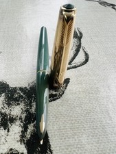 Parker 61 fountain pen, 14k M nib, ink convertor, r.gold cap, grey, serviced