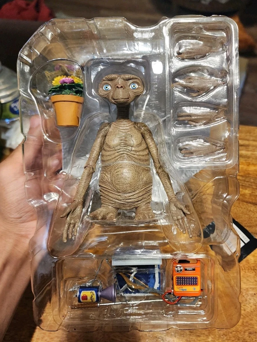 25+ E.T. the Extra-Terrestrial Action Figures for sale | Updated