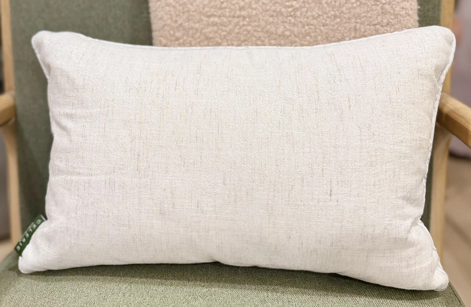 2 Almohadas Metálicas Celerie Bordadas con Cuentas Árbol de Navidad Marfil y Verde Lt Foto 2 de 4