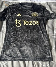 Manchester United Stone Roses Adidas shirt Small  black pre-match