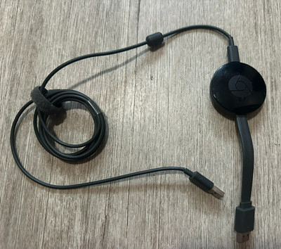 Google Chromecast 2nd Generation 1080p Portable Media Streamer (NC2-6A5) HDMI