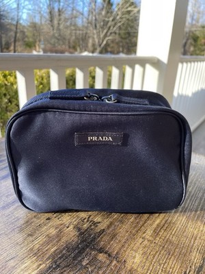 PRADA ウェストポーチ、ネイビー PRADA Navy Zip Around Satin Travel Toiletry Bag / Cosmetic Makeup