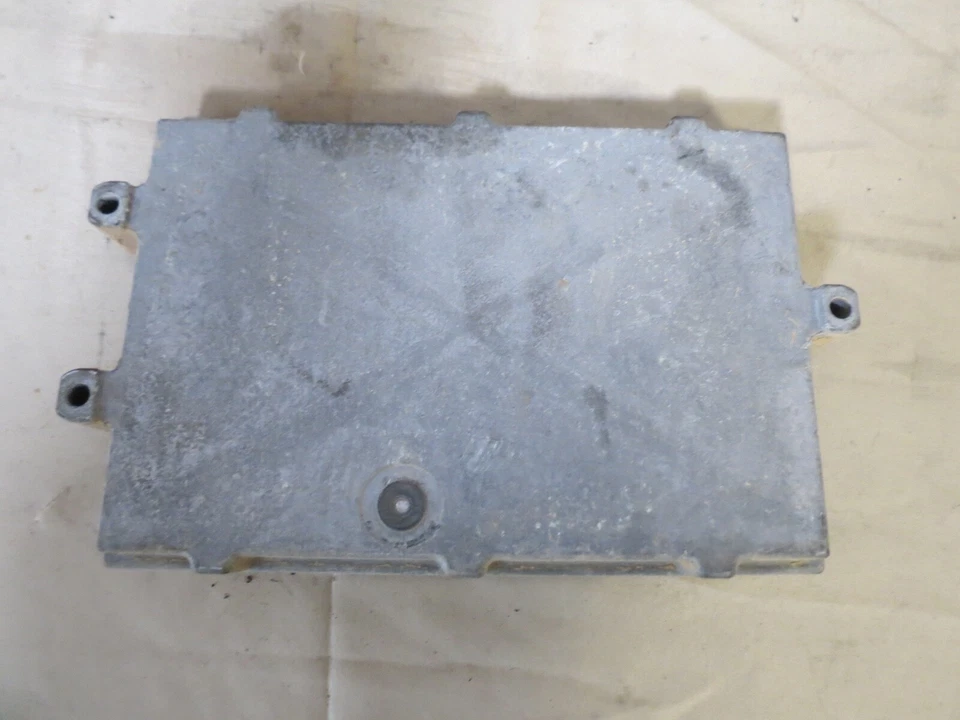 11 Dodge Ram 2011 5,7 L motor control ECU ECM módulo informático UCDAA 68066143AE Foto 4 de 4