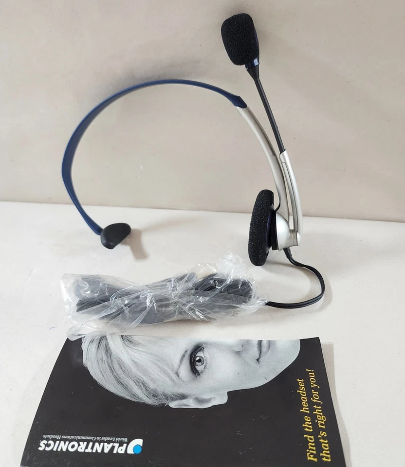 Plantronics SR1 Lightweight Stereo Headset - Image 3 of 4