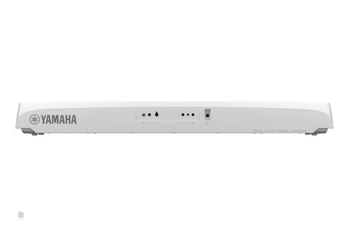 YAMAHA DGX670 WH PIANO DIGITALE 88 TASTI PESATI KIT STAND L300 + PEDALIERA LP1 - Foto 8 di 9