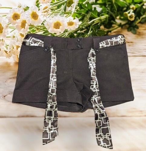 Neu Tracy Evans limitierte braune elegante Shorts SATINSCHÄRPE Gürtel Größe 11 Damen Junior