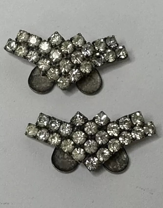 Sparkling 1930s Vintage Pair of Art Deco Clear Diamante Dress Clips