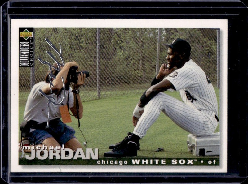 1995 Upper Deck Collector's Choice Michael Jordan Silver Signature #500