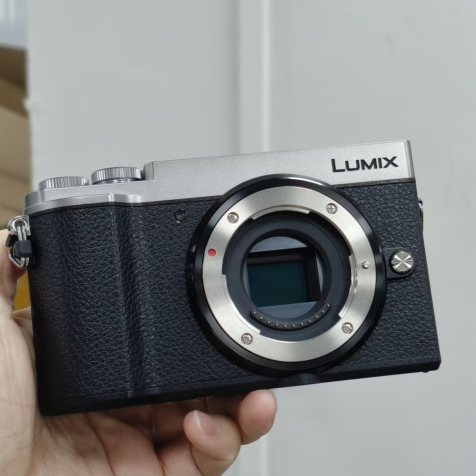Panasonic Lumix DC-GX9 20.3MP Mirrorless Camera Body Only English