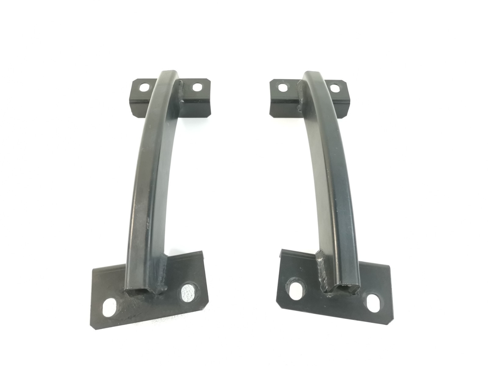 Maserati Ghibli RWD 2017 3.0 L Bumper Side Support Mount Brackets Set Of 2 OEM