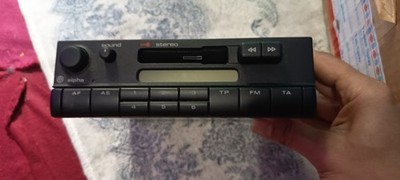 Autoradio VW alpha Stereo 2x 20 Watt mit Cassetten Laufwerk Stationstasten 5 Amp