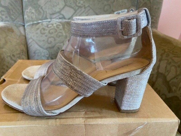 Women Unisa Heels Beige 40