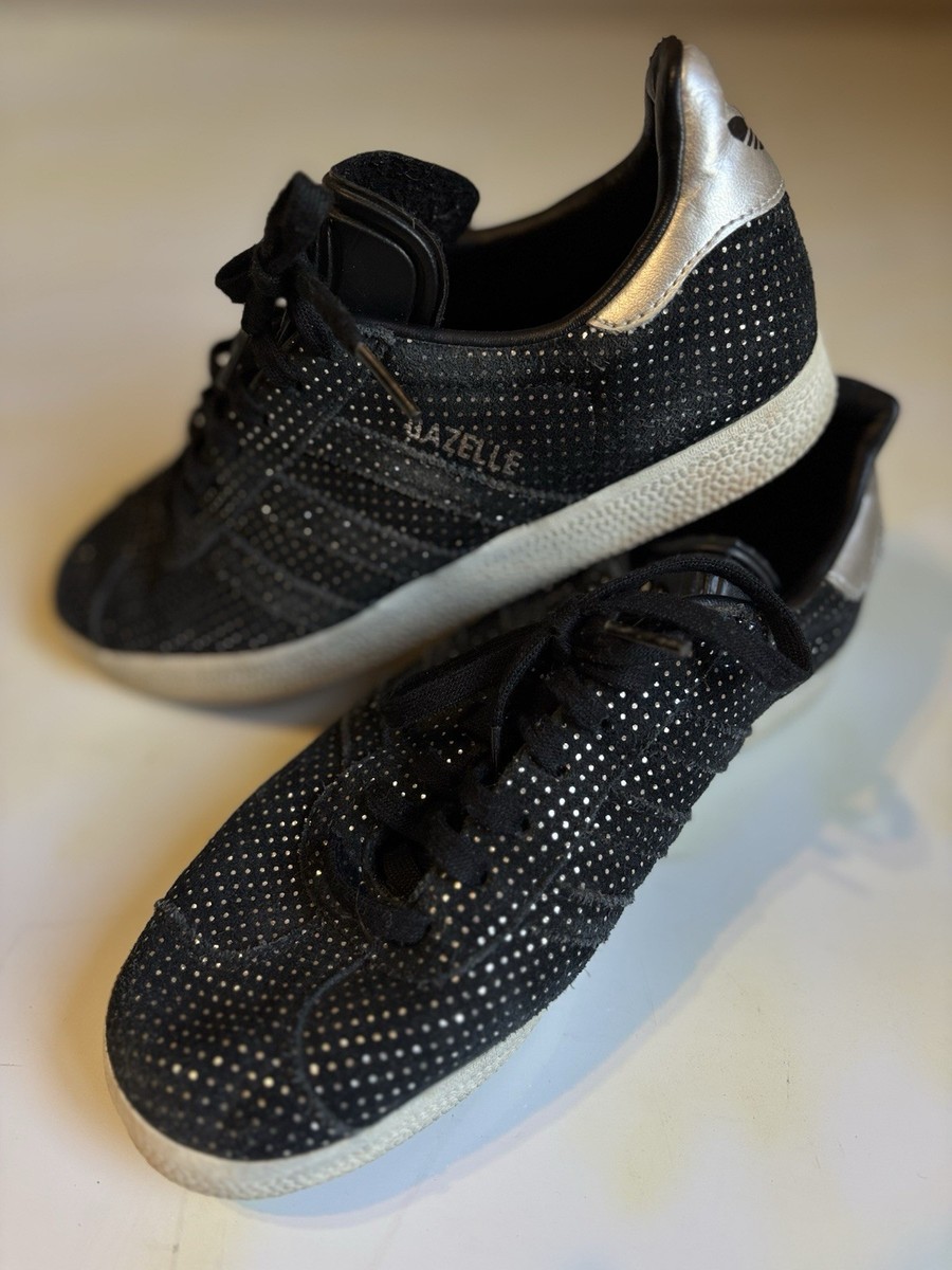 Adidas Gazelle Black Silver Metallic Women's Size 6.5 Lace Up Tennis Shoe Logo View 3