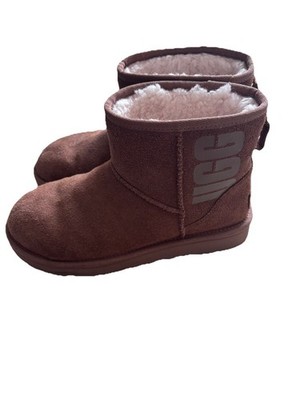 Women's UGG Classic Mini Rubber Logo Chestnut Sz 8 