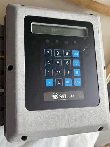 STI 344-0442-100  Level Controller