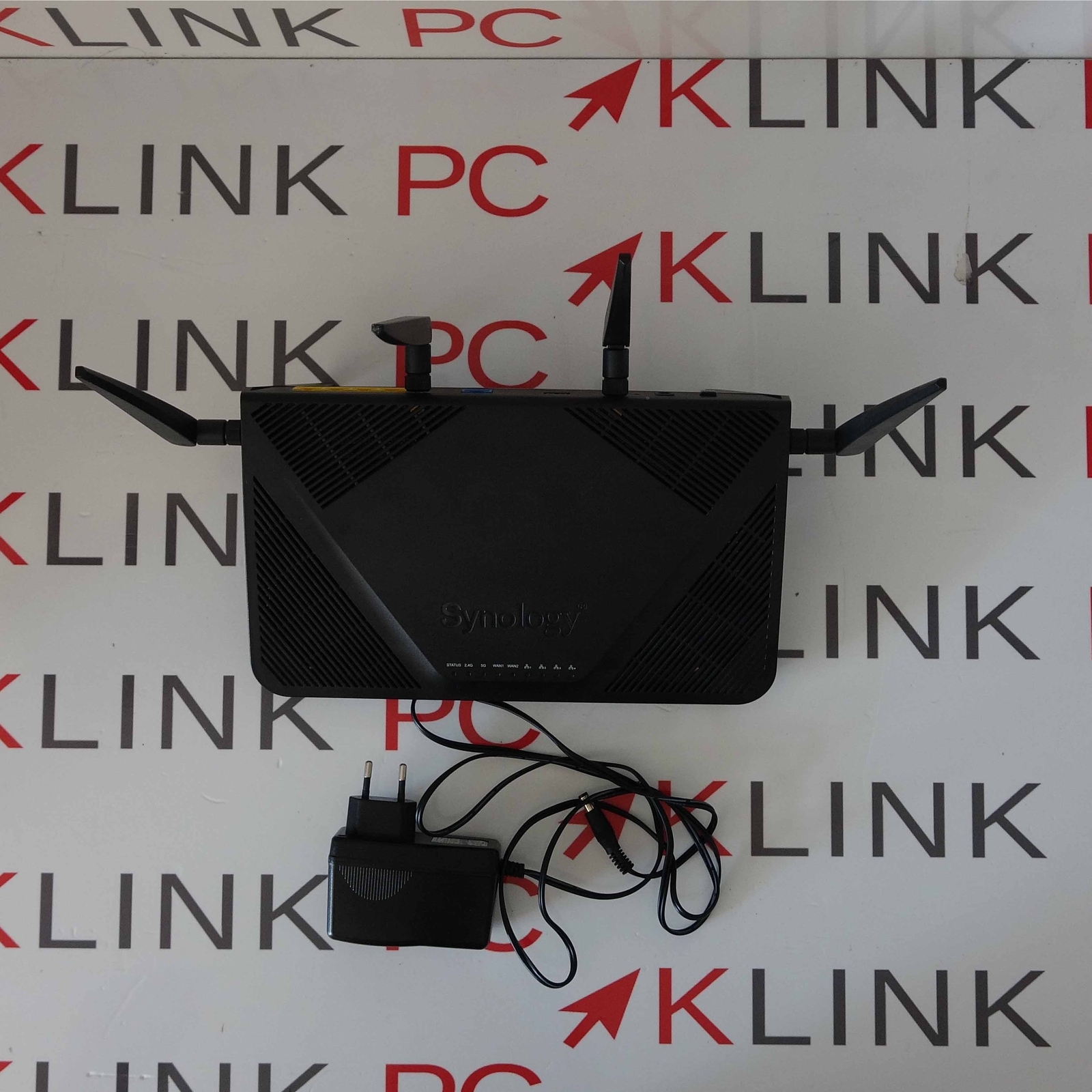 Routeur Synology RT2600AC Wi-Fi pour le Télétravail et Streaming 4K Sans Coupure