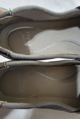 Dansko Halle Womens Gray Flat Slip On Faux Suede Upper Comfort Shoes Size 39 - Picture 8 of 10