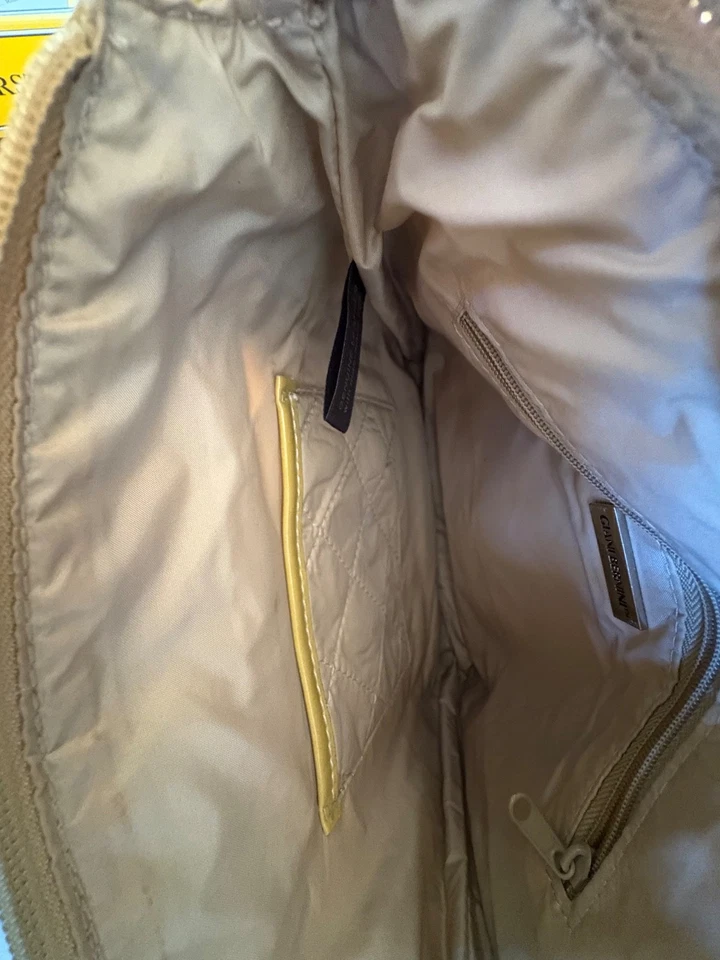 Cartera Bandolera Organizadora de Cuero Amarillo Giani Bernini 10x9.5" Foto 4 de 4