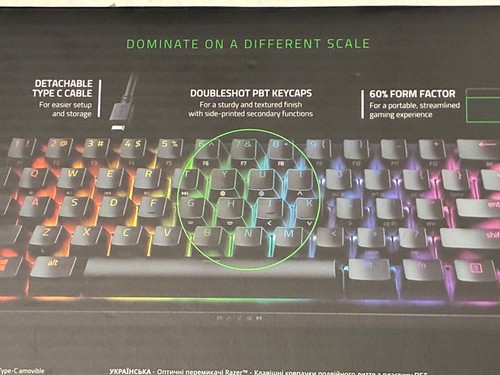 New Black Razer Huntsman 60% Mini Gaming Keyboard Optical Switches NIB - Picture 3 of 13