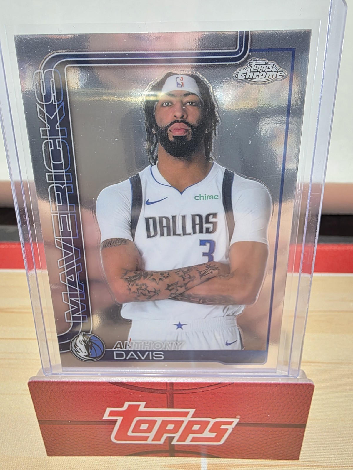 2025-26 TOPPS CHROME #96 ANTHONY DAVIS IMAGE VARIATION DALLAS MAVERICKS