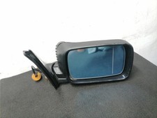 Retroviseur droit (ou coque) BMW 316