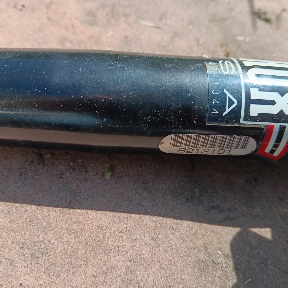 Vintage Rock Shox Magnesium Shock Suspension Fork 1 1/8” Threaded *needs rebuild - Image 4 of 4