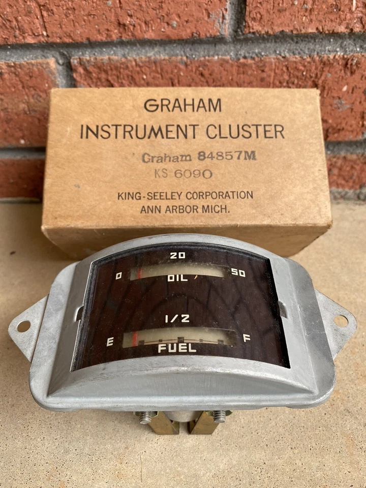 Medidores de sobrealimentador Graham Cavalier 1937 - 6 V - Combustible de presión de aceite - Original raro Foto 2 de 4