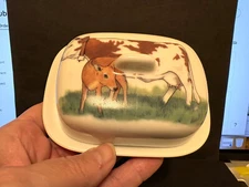 SMALL COVERED BUTTER DISH,  COW & CALF GRAPHIC ON TOP