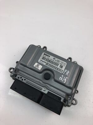 嬉戲 VOLVO S80 II AS Engine Control Unit ECU 30743338 2008