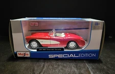 1957 Chevrolet Corvette RED 1:24 Scale MAISTO Special Edition Die Cast NEW MIB
