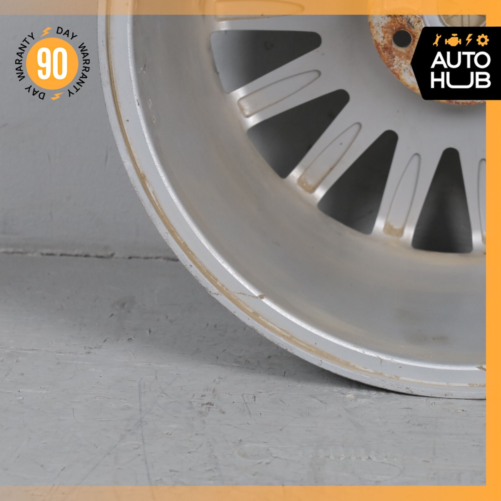 Maserati M138 4200 Coupe Spyder GT 9.5 x 18 18" BBS Rear Wheel Rim 194104 OEM