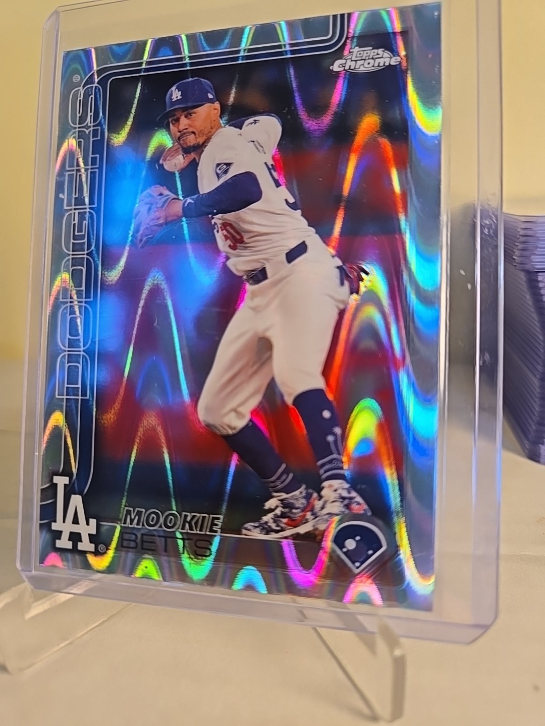2025 Topps Chrome - Mookie Betts #50 RayWave Refractor