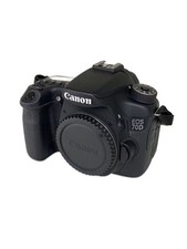 CANON Digital Single Lens Reflex Camera EOS 70D Double Zoom Kit