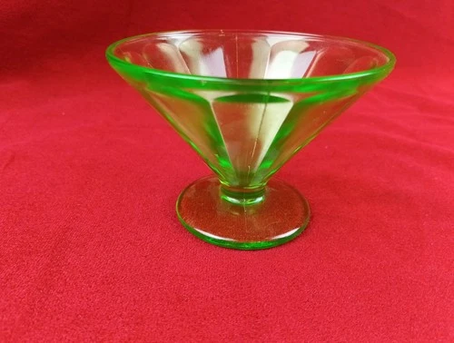 Federal Glass Uranium Sherbet Dish Vintage Depression Glass