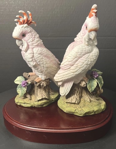 Pair of Andrea by Sadek Cockatoos #5958 Porcelain Figurine Made In Japan Bird