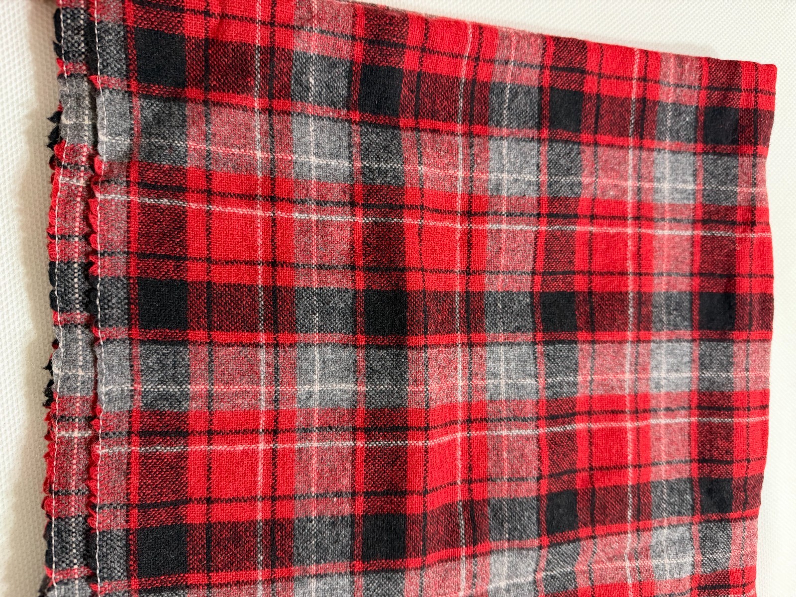 Beautiful Real Wool Fabric red gray grey plaid 1 yd 9"