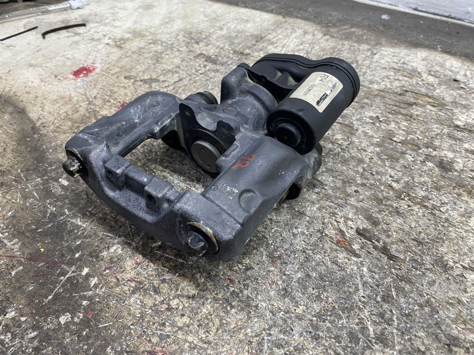 McLaren 600LT 2019-2021 Rear Right Parking brake caliper