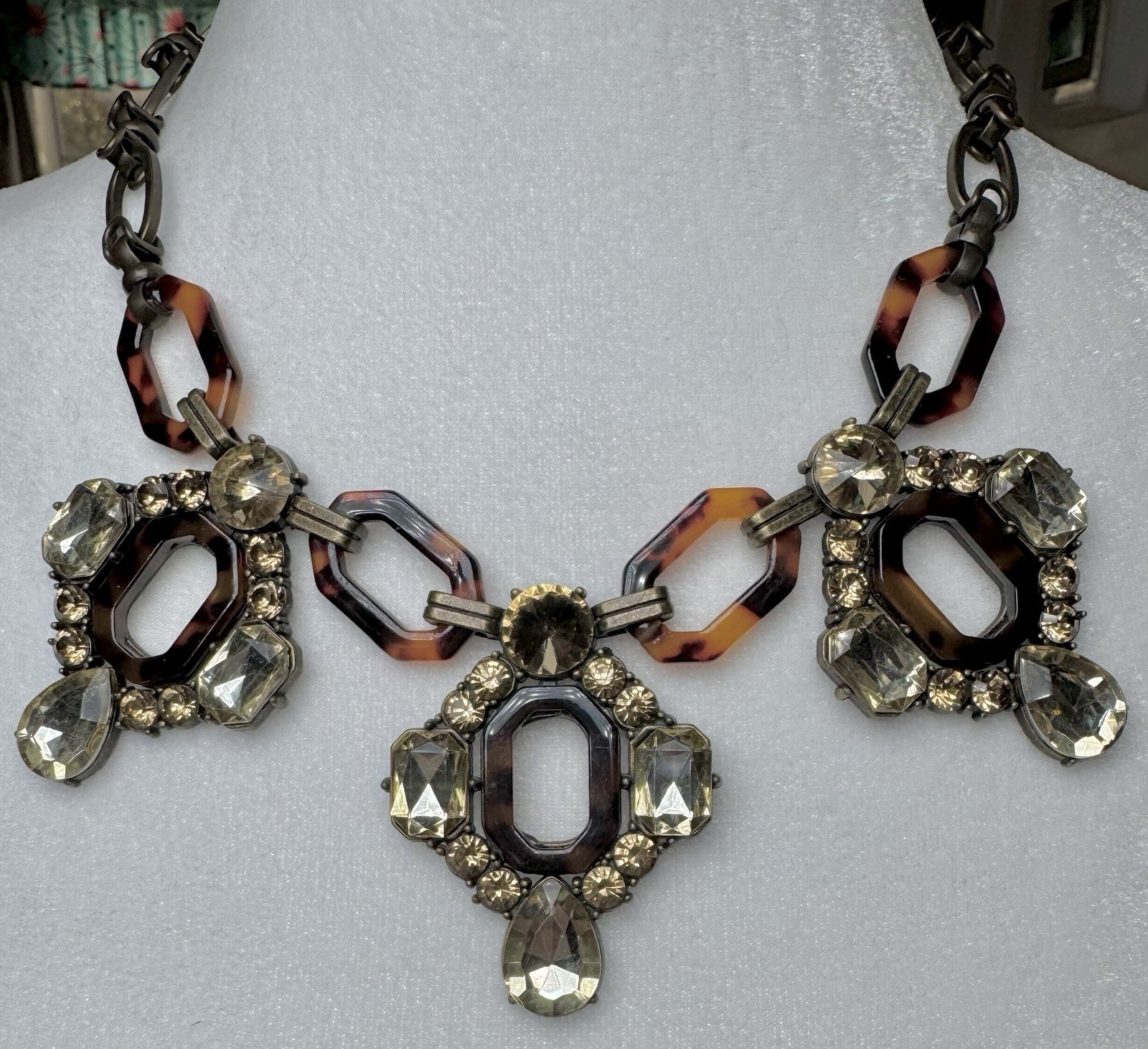 Plunder Statement Necklace Tortoiseshell Resin Rh… - image 1