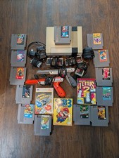 Nintendo NES 001 System Bundle New 72 Pin 16 Games 3 Controllers 2 Zappers !