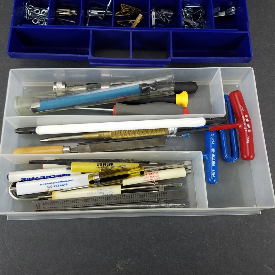 Akro-Mils SingleBox 16 Utility Storage Organizer Lot of Tools Picture Hanging - Image 3 of 4