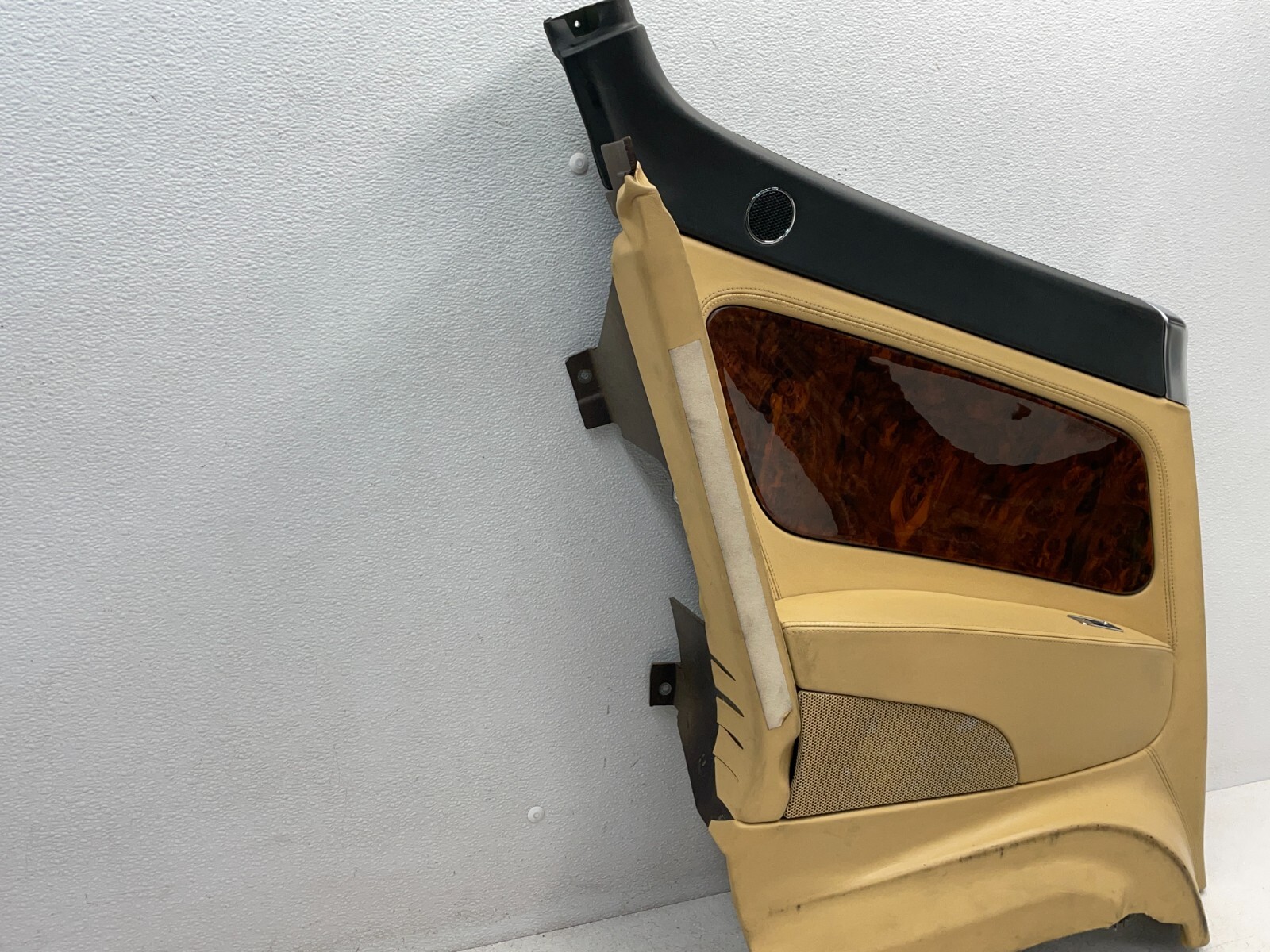2003-2007 Bentley Continental GT Rear Left Interior Quarter Panel Trim 1577 OEM