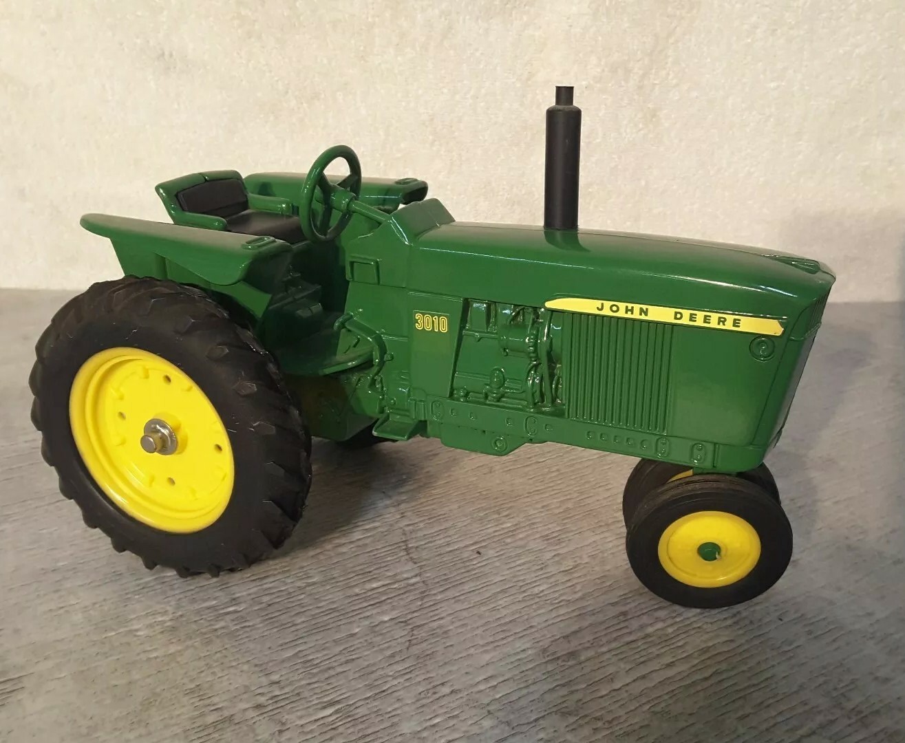 john deere 3010 toy tractor