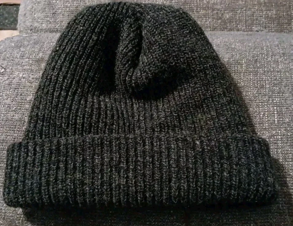 VTG  Nike Spellout Beanie Ski Cap Gray Heathered 85% Acrylic 15% Wool Winter  - Image 2 of 4