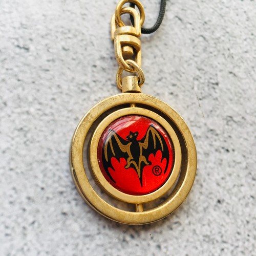 Bacardi Gold Tone Bat Logo Pendant Key Chain - Picture 1 of 3