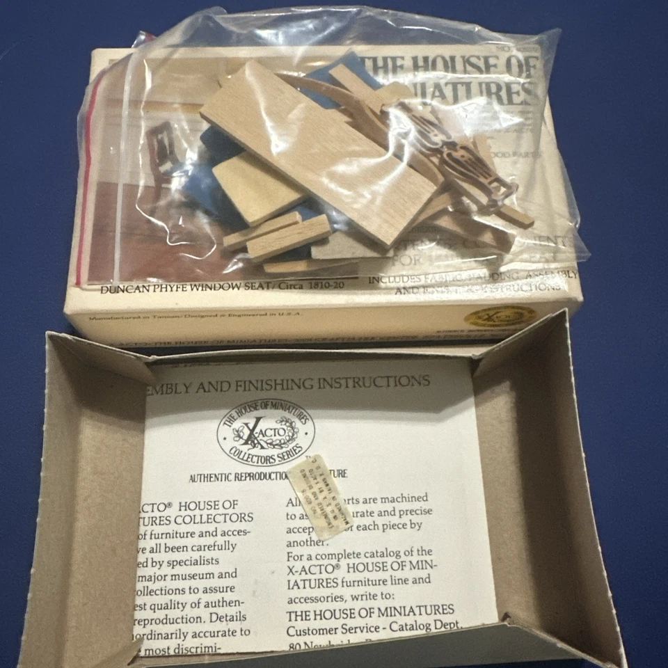 Asiento de ventana vintage House of Miniatures Duncan Phyfe #40078  Foto 3 de 3