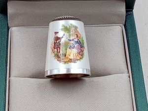 Germany Sterling Silver Thimble - Enamel Pic of Man & Woman Courting