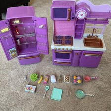 Our Generation Gourmet Kitchen Fridge Fits American Girl Dolls - Description